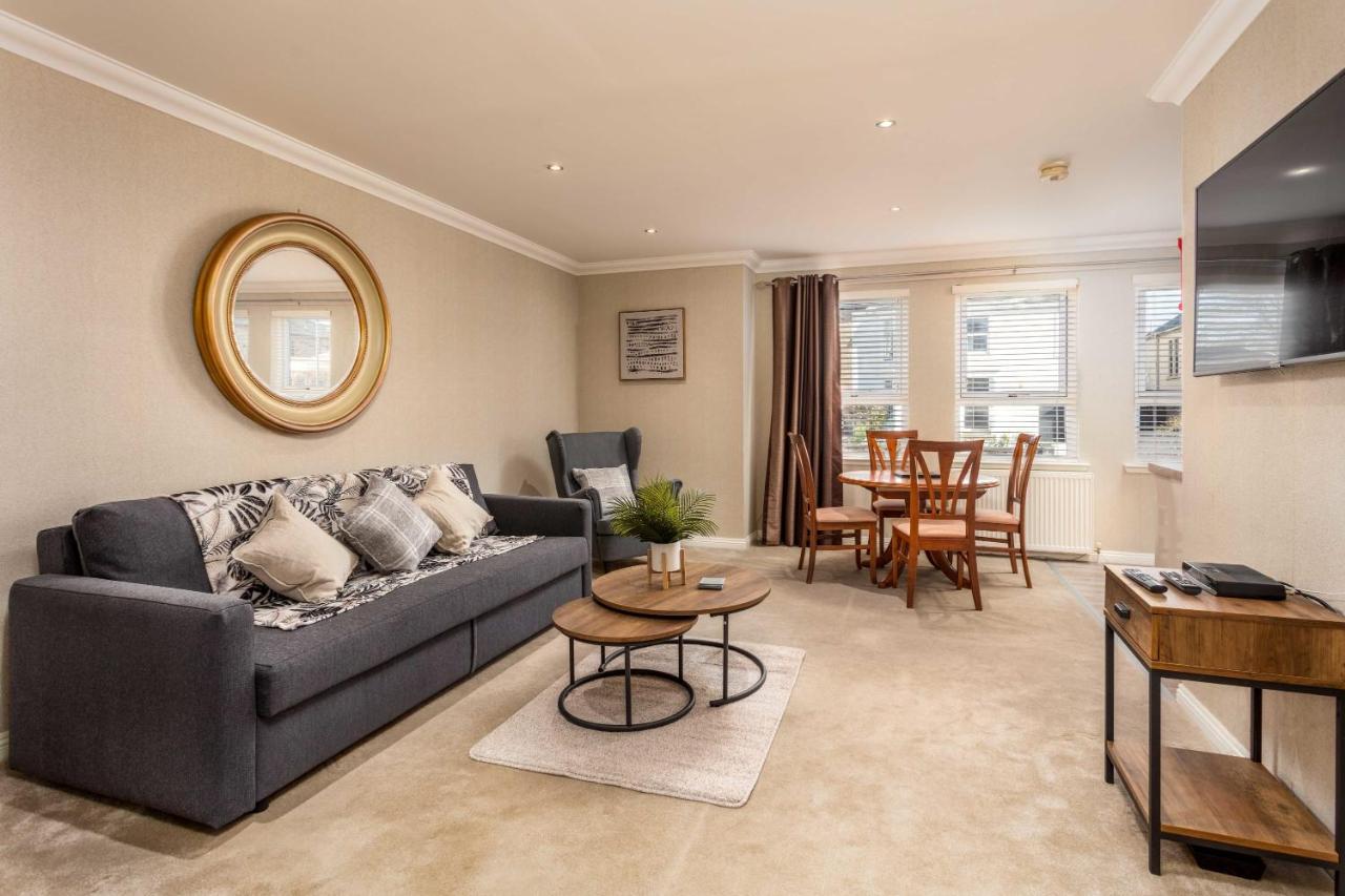 London Gate No1 - Donnini Apartments Килмарнок Экстерьер фото